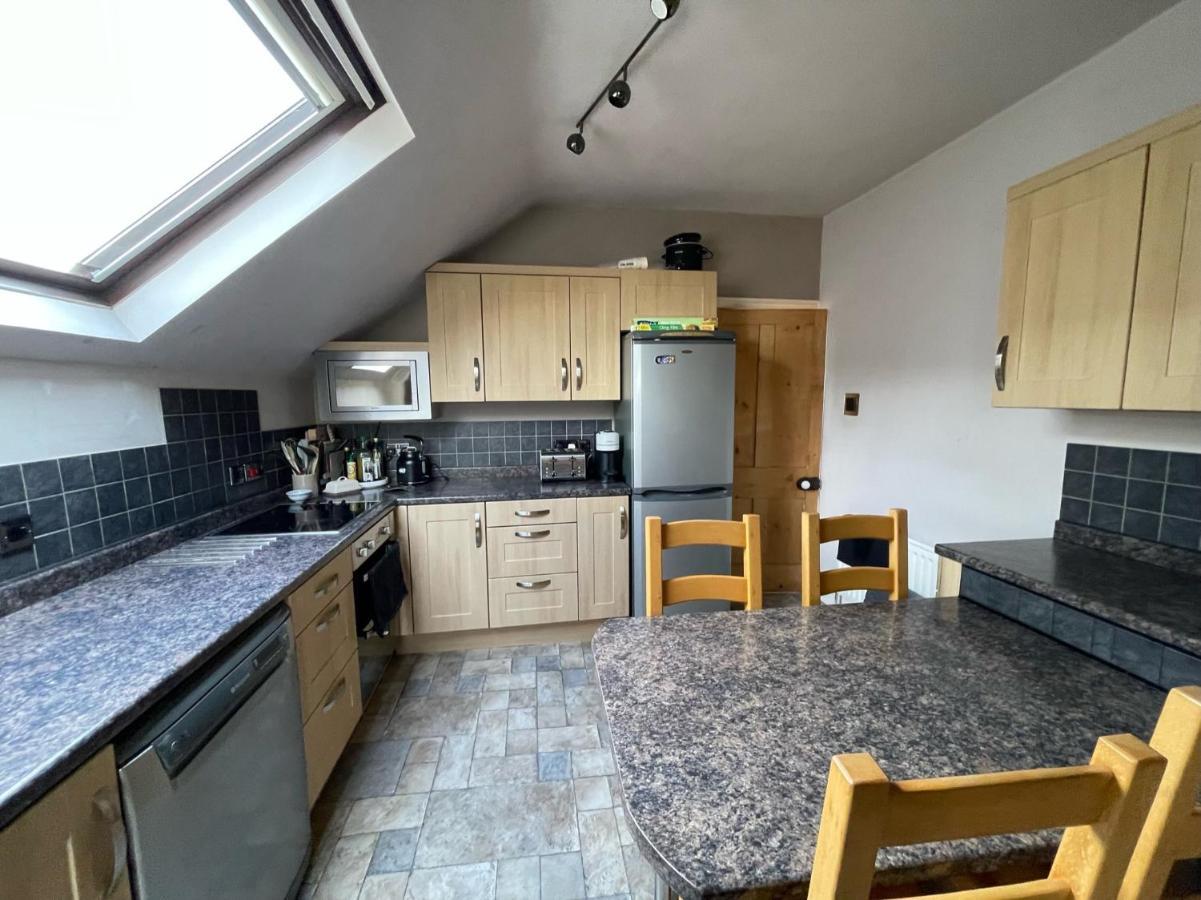 Seaside Rentals Bournemouth - 2Br, Upto 6Ppl, Beach 3 Min Walk, Dogs Ok, Wifi, Park 2 Cars Exterior foto