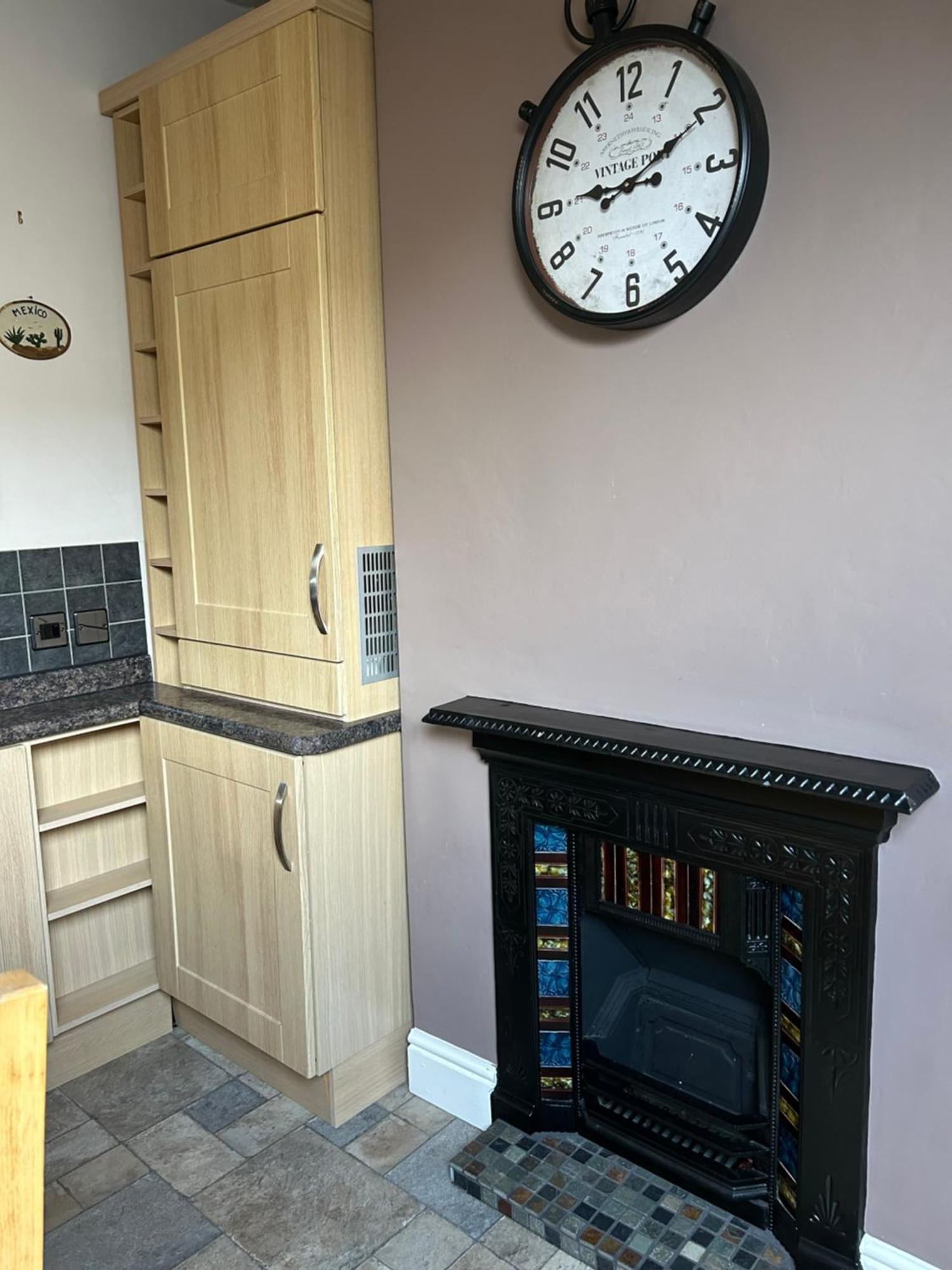 Seaside Rentals Bournemouth - 2Br, Upto 6Ppl, Beach 3 Min Walk, Dogs Ok, Wifi, Park 2 Cars Exterior foto