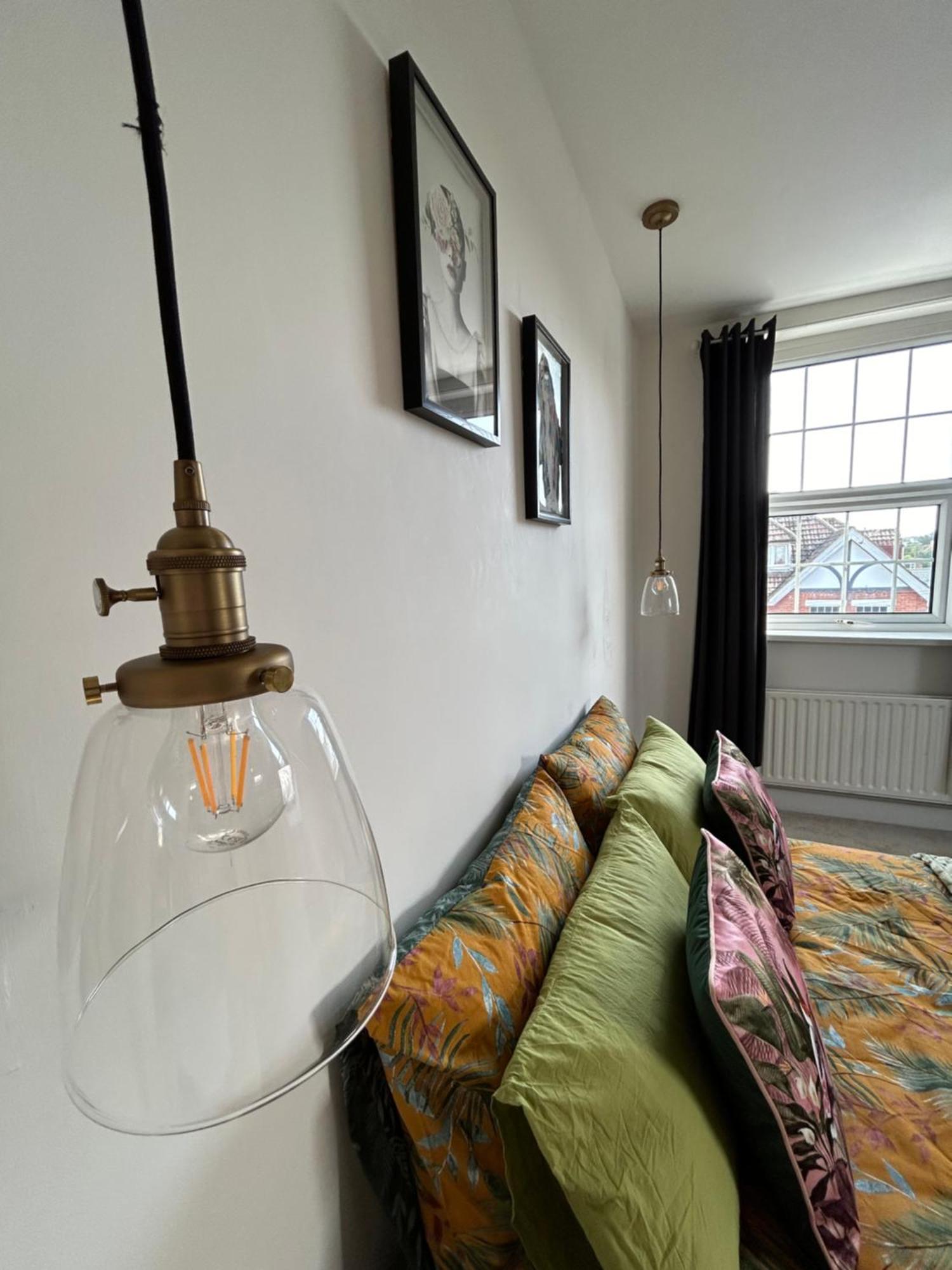 Seaside Rentals Bournemouth - 2Br, Upto 6Ppl, Beach 3 Min Walk, Dogs Ok, Wifi, Park 2 Cars Exterior foto